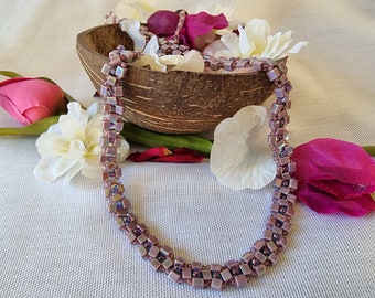 Dusky pink square flower beaded necklace