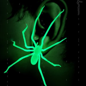 glow in the dark plastic spider as an earring | realistic giant house spider stud earring | 1 pcs
