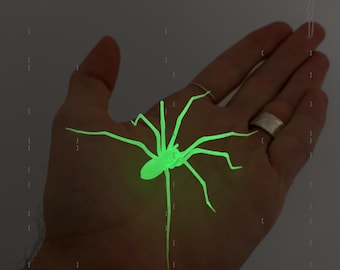 glow in the dark plastic spider as a magnet or self-adhesive | realistic glowing giant house spider fridge magnet | 1 pcs