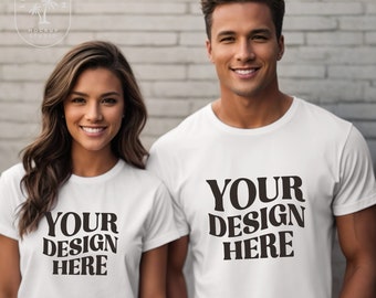 Maquete Gildan 5000 Branco | Camiseta casual para casais simulada | Simulação de camisa | Vibrações da sessão de fotos | Modelo G500 Masculino e Feminino Mockup Casual 5000 mock