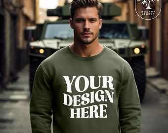 Verde militar / Maqueta Gildan 18000 / Maqueta de sudadera con cuello redondo para hombre / Maqueta de papá G180 / Maqueta de vehículo militar al aire libre / Estilo de vida