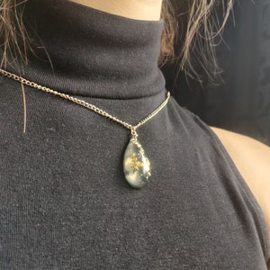 Handmade Black and Gold droplet Necklace with goldleaf in Epoxy Resin