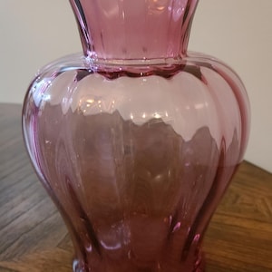 Cranberry Glass Vase Art Glass by Pilgrim MCM 8”
