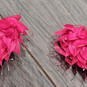 Valentines Day decor! Various signs and table top decor.