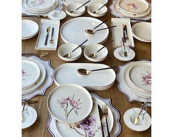 Service de vaisselle 83 pièces en porcelaine Violet | Cuisine raffinée Violet pour 6 personnes