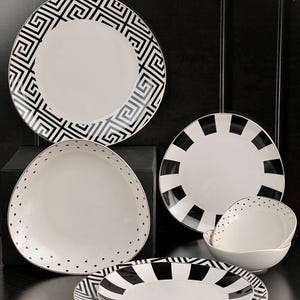 24 Piece Porcelain Valessa Dinnerware Set for 6 | Blue Floral and Gold Rim Plates | Elegant Classic Tableware | Vintage Style Dining Set