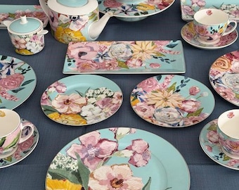 Ensemble petit-déjeuner floral en porcelaine pour 6 personnes, tasses et assiettes à thé