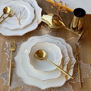 Arbol Bird 24 Piece Dinnerware Set for 6 | Fine Porcelain | Tree & Bird Design | Elegant Table Setting