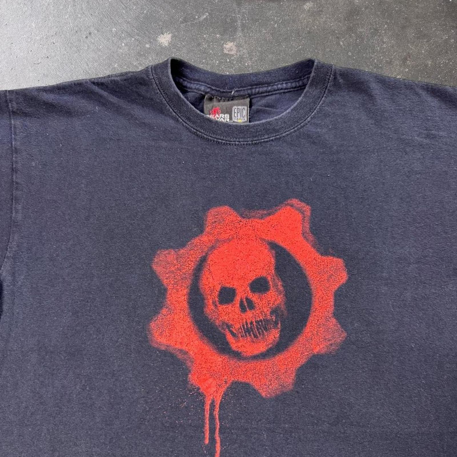 Gears of War Tshirt - Etsy