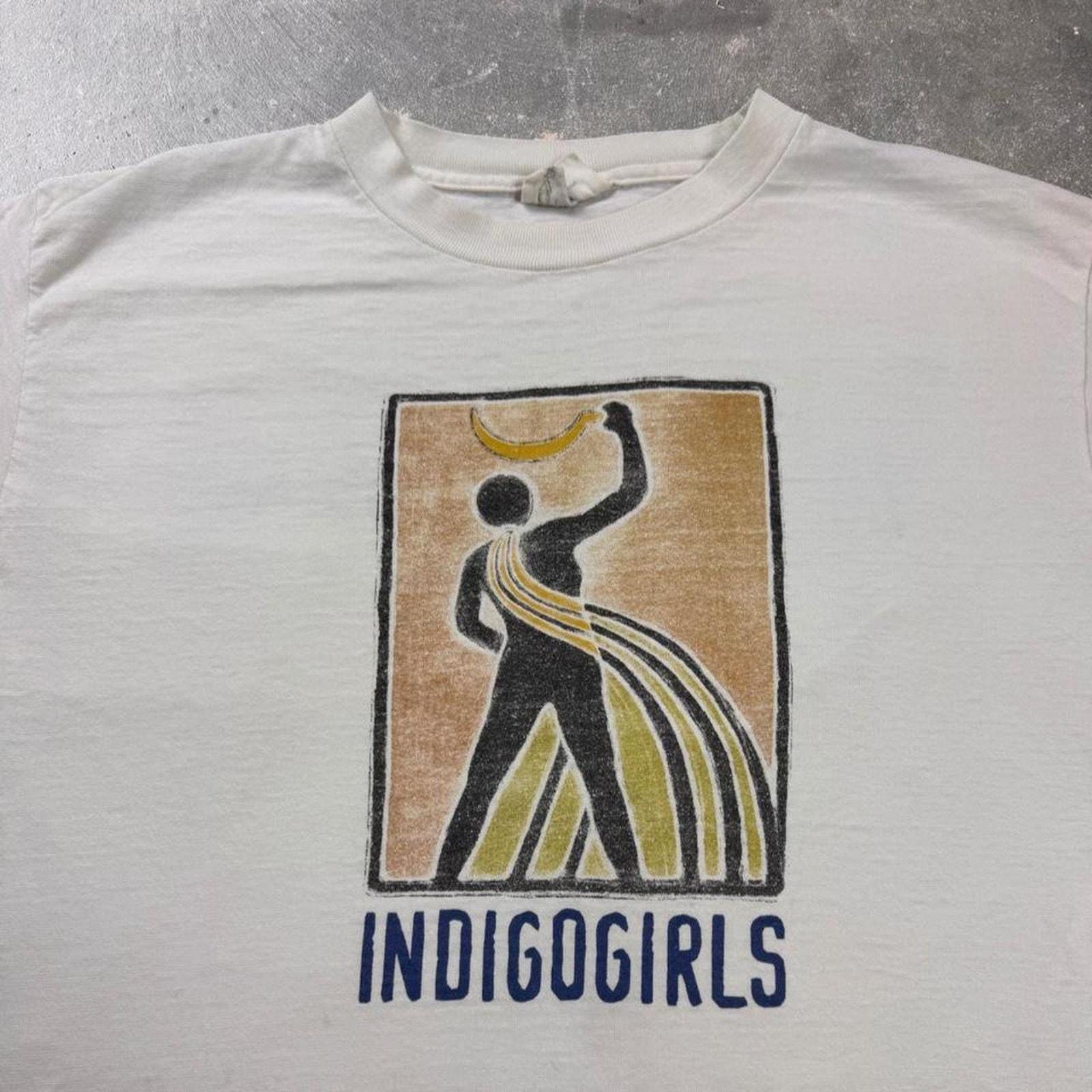 90s Indigo Girls Tee - Etsy