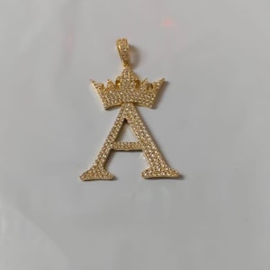 Colgante de moissanita auténtica / 2,10 quilates de peso total / Colgante personalizable con "NOMBRE" para hombre / Collar estilo hip hop / Plata bañada en oro amarillo de 14 quilates