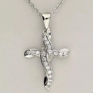 Colgante de cruz elegante para mujer, chapado en oro blanco de 14 quilates, con diamantes redondos de 2,00 quilates creados en laboratorio. Regalo de cumpleaños.