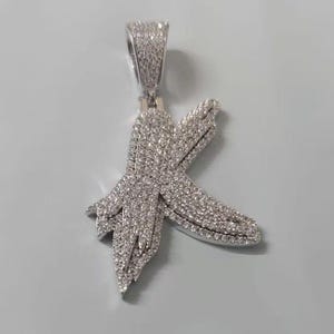 Colgante de moissanita auténtica de 2 quilates para hombre, personalizable con "letra" y dije personalizado, colgante de hip hop, colgante de moissanita, regalo de cumpleaños.
