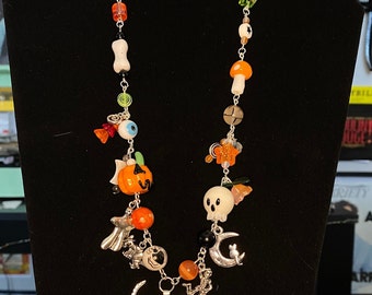 Scary Skeleton Bead Necklace