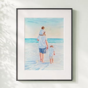 Pu&ograve; includere: Dipinto ad acquerello di una famiglia sulla spiaggia. Una persona cammina con due bambini, uno sulle spalle e l'altro che tiene la mano. L'opera &egrave; incorniciata in una cornice nera, con un passe-partout bianco, e raffigura una giornata di sole in riva al mare.