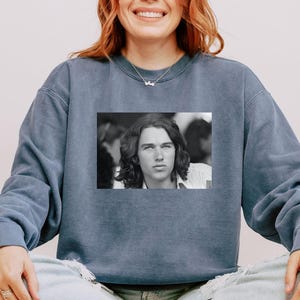 young RFK Jr comfort colors sweater sexy rfk sweater maha shirt vintage rfk shirt make America sexy again sexy rfk shirt rfk daddy crewneck
