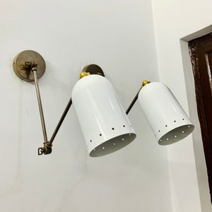 Wall Sconce Par Blanco 1950s Mid Century Latón Italiano Diabolo Wall Sconce Luminaria Iluminación de pared Capsool Scones Accesorio Decoración del hogar