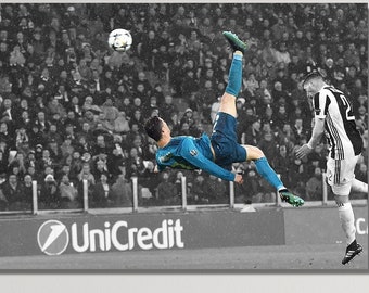 Cristiano Ronaldo Canvas Print, Ronaldo Wall Decor, Canvas Room Art, Football Fan Gift, Football Wall Art, Soccer Fan Gift, Ronaldo Picture