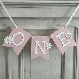 Striscione per seggiolone Daisy, Primo compleanno Daisy, Decorazione per festa Boho Daisy, Striscione per primo compleanno Daisy, Cappello da festa Daisy, Striscione Daisy rosa/bianco