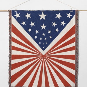 Vintage US Flag Throw Blanket, American Flag Woven Blanket, US Flag Old Design Woven Blanket, American Patriot Decor, Gifts For Patriots