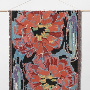 Vintage Floral Pattern Blanket, Retro Floral Woven Blanket, Hippie Floral Print Throw Blanket, Abstract Floral Decor, Gifts For Gardeners