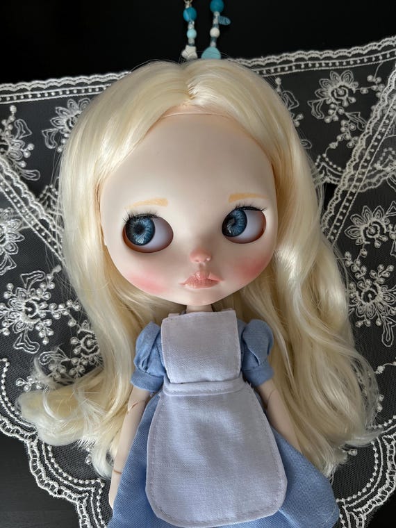 Custom Blythe Doll, OOAK Doll, Alice in Wonderland