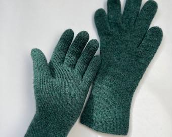 Green Women Hand Knit Gloves, Premium Quality Lambswool Gloves For Women, Merino Wool Gloves Size XS-S