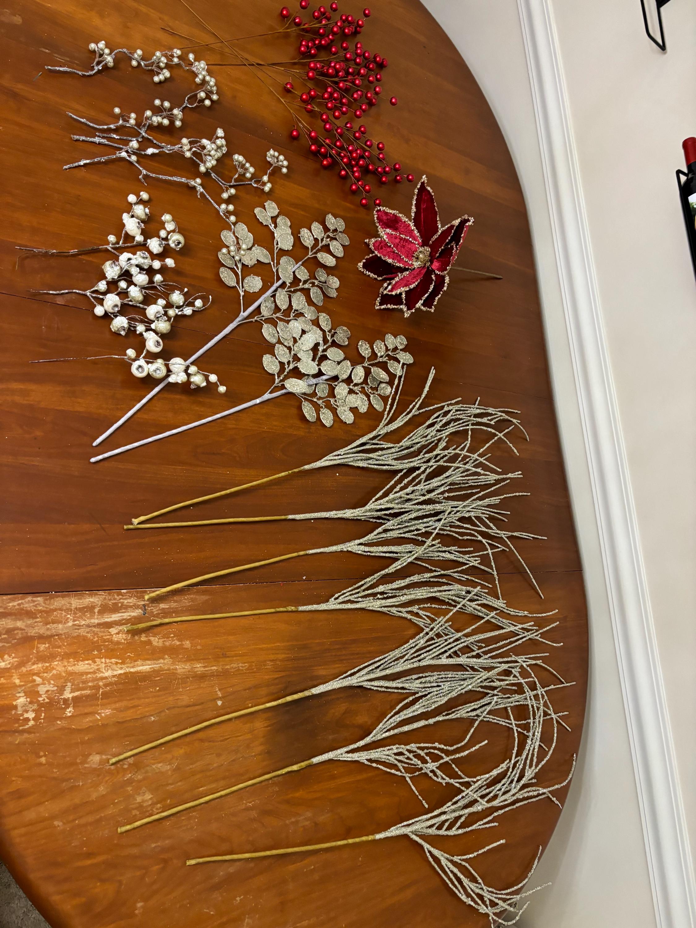 Champagne & Red Christmas Tree Topper Kit: Holiday Decor - Etsy