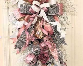 Rosa Tür-Weihnachtsdeko: Handgefertigte Gemme & Juwelen-Feiertagsdekor
