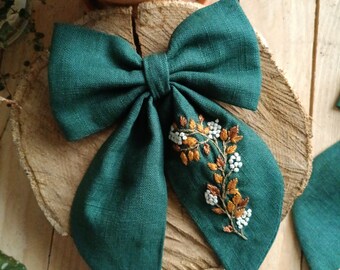 Floral hair bow, green linen ribbon flower embroidery, hand embroidered hair bow, embroidered hair clip
