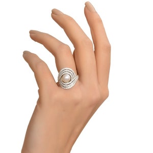 Schmuckset mit Kristallen: 4-teiliges Süsswasserperlen-Set in 925er Silber Perlenkette Perlenarmband Perlenohrringe & Perlenring Bild 5