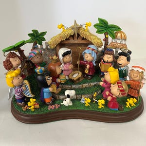 Danbury Mint Peanuts - Etsy