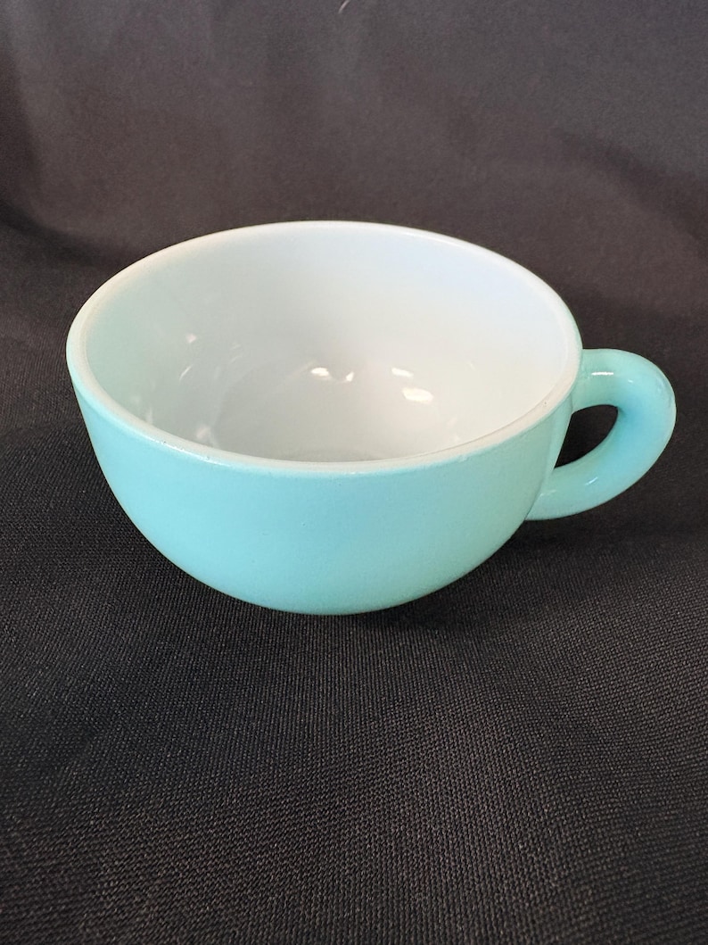 Hazel Atlas Teal Crinoline Pattern Cups, Saucers image 4