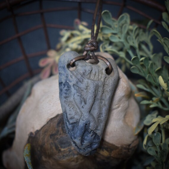 Handmade Futhark Rune Nauthiz amulet made of traditional fired clay - Adjustable leather strap - Unique jewelry