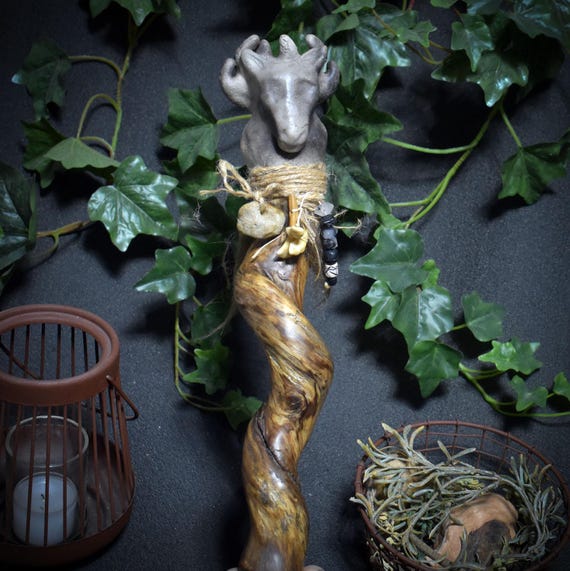 Ritual Stick Power Animal Deer – Protection & Wisdom for the Coming Yule Festival – Spiritual Companion – Item No.: RST026