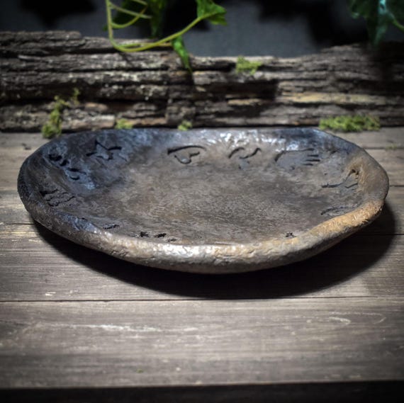 Incense plate Jul – offering bowl with archaic symbols of the year – pagan Christmas – Art.No.: JUL003