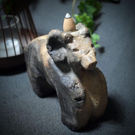 Backflow incense cone holder “Yule Goat” – Traditional smoke burning art for pagan Christmas - Item No.: RÄH034