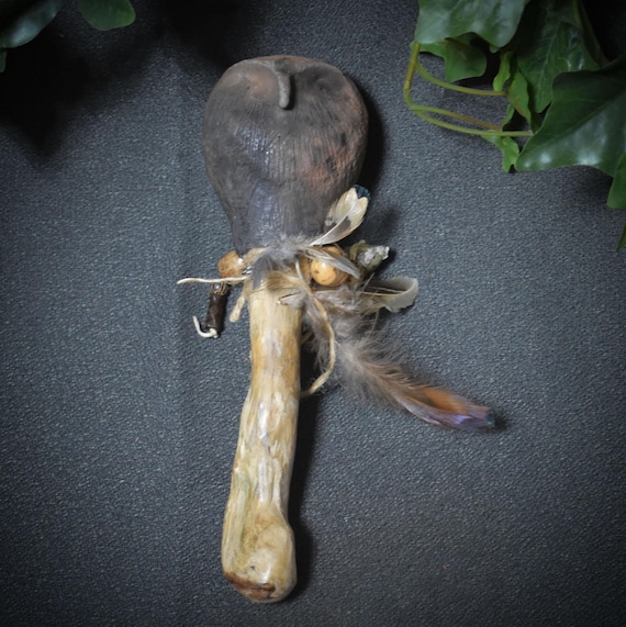 Shamanic Owl Rattle – Your Power Animal Accompanies You – Clay Sounding Body – Item No.: SRA012
