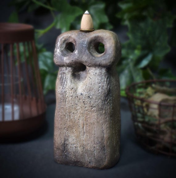 Backflow Incense Cone Holder - Handcrafted Tel Brak Eye Idol Art - Traditionally Fired Clay