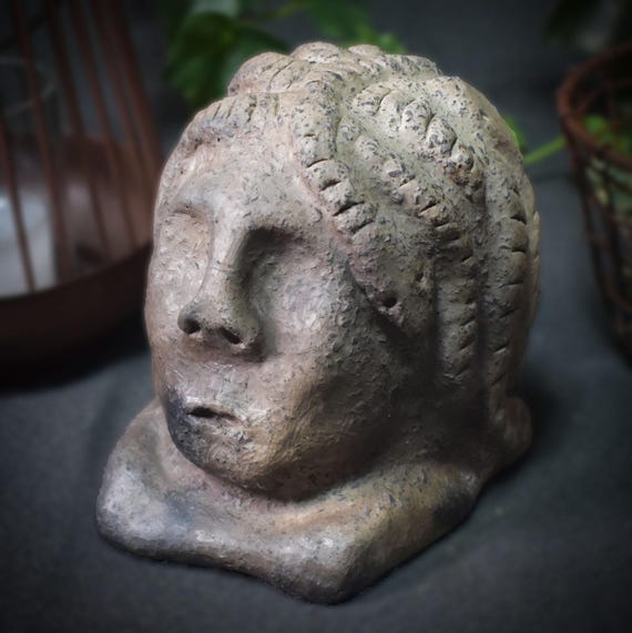 Handmade Medusa sculpture made of traditionally fired clay – Unique smoke-fired art of Greek mythology