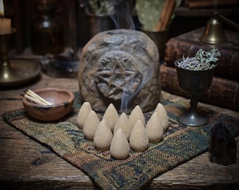 Rückfluss Räucherkegel – 10 Stück | Meditativer Sandelholz-Duft, der wie ein Wasserfall fließt