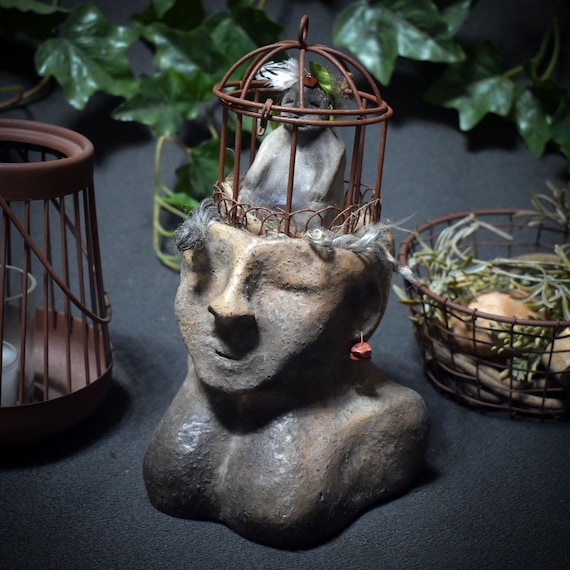 Clay sculpture of inner imprisonment – expression of feminine soul power - Soul work - Item No.: SKU146