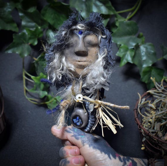 Guardian of New Beginnings – Spirit Doll made of traditionally fired clay, birch bark, wool & sage - Item No.: SDO015