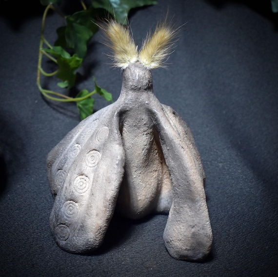 Messenger of the Night – Power Animal Moth from Smoke Burn Art – Spiritual Decoration for Transformation – Item No.: SKU139