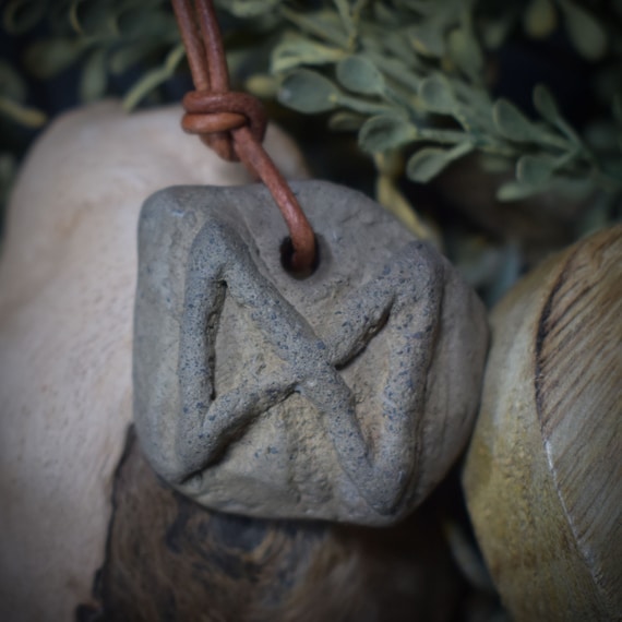 Handmade Futhark Rune Dagaz amulet made of traditional fired clay - Adjustable leather strap - Unique jewelry