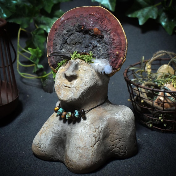 Wise Forest Priestess – Sculpture with real natural crown, smoke burn & spiritual symbolism - Item No.: SKU126