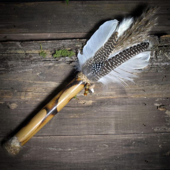 Incense Fan of the Wind – Handcrafted from bamboo, feathers, and natural materials – Incense ritual – energetic cleansing – Item No.:RÄF007