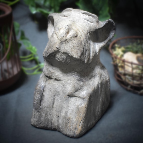 Handcrafted smoke-fired clay sculpture - Primate: From ape to human | Power animal of lightness Item no. SKU040