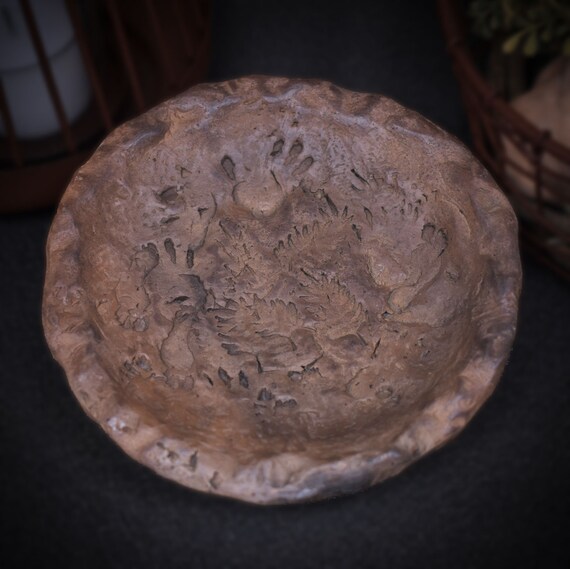 Unique Cave Art Handprint Footprint Petroglyph Decoration – A touch of the past in your home