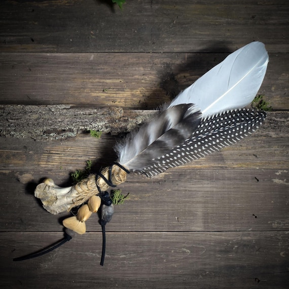 Shamanic Incense Feathers for Your Ritual Journey - Bones of Memory - Spiritual Incense Tool - Ceremony - Item No.: RÄF003